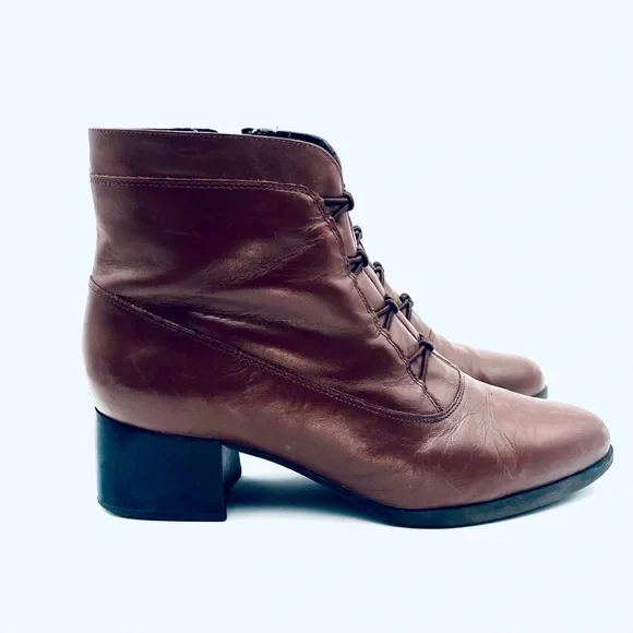 VTG 90s Brown Leather Boots Ankle Inner Zipper 2” Heel Sz 9 - Picture 7 of 7